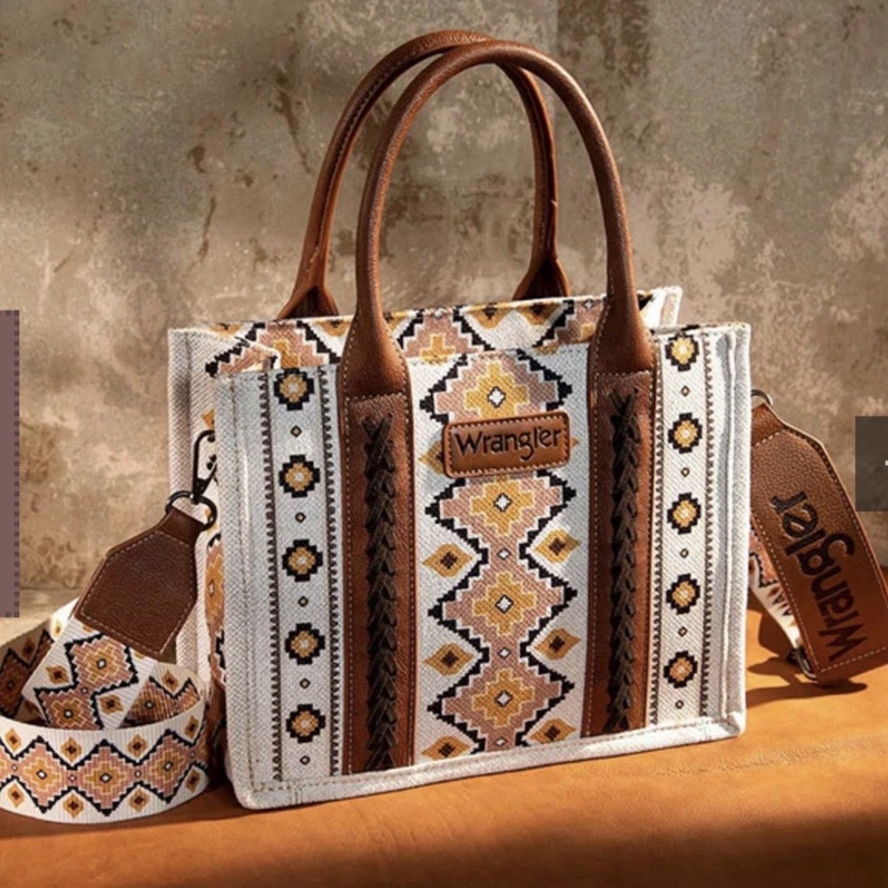 Wrangler Tan and Cream Crossbody Bag